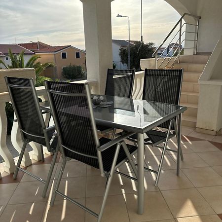 Appartement Apartman J&B à Vir Extérieur photo